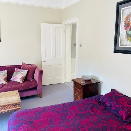 ברייטון Beautiful Private 2 Bedroom Suite In Mansion Home With Free Parking מראה חיצוני תמונה